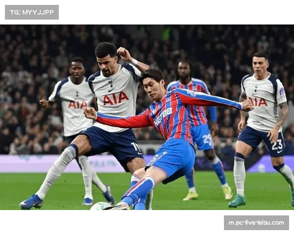 热刺三中卫实验失败：图多尔激进改革遭遇更衣室抵触情绪